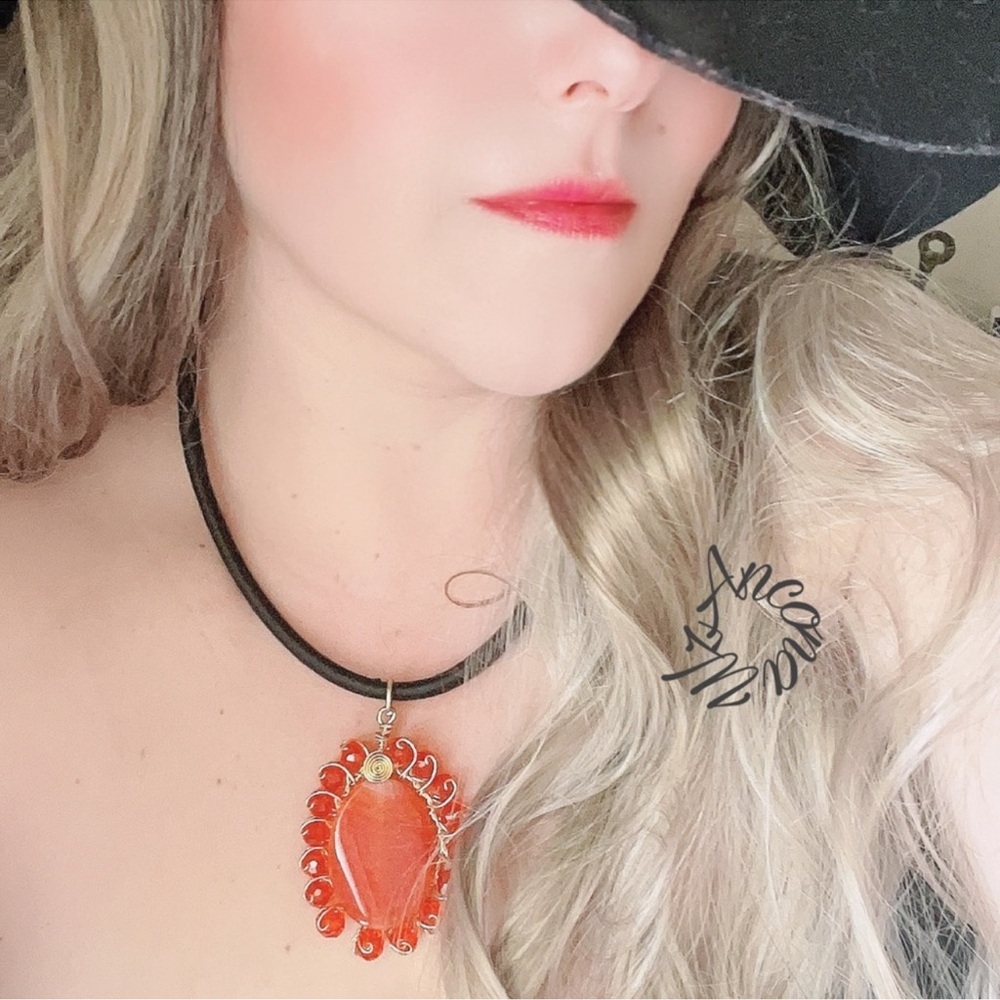 Two ways Handmade Red/orange Stone Pendant Necklace — Women Jewelry